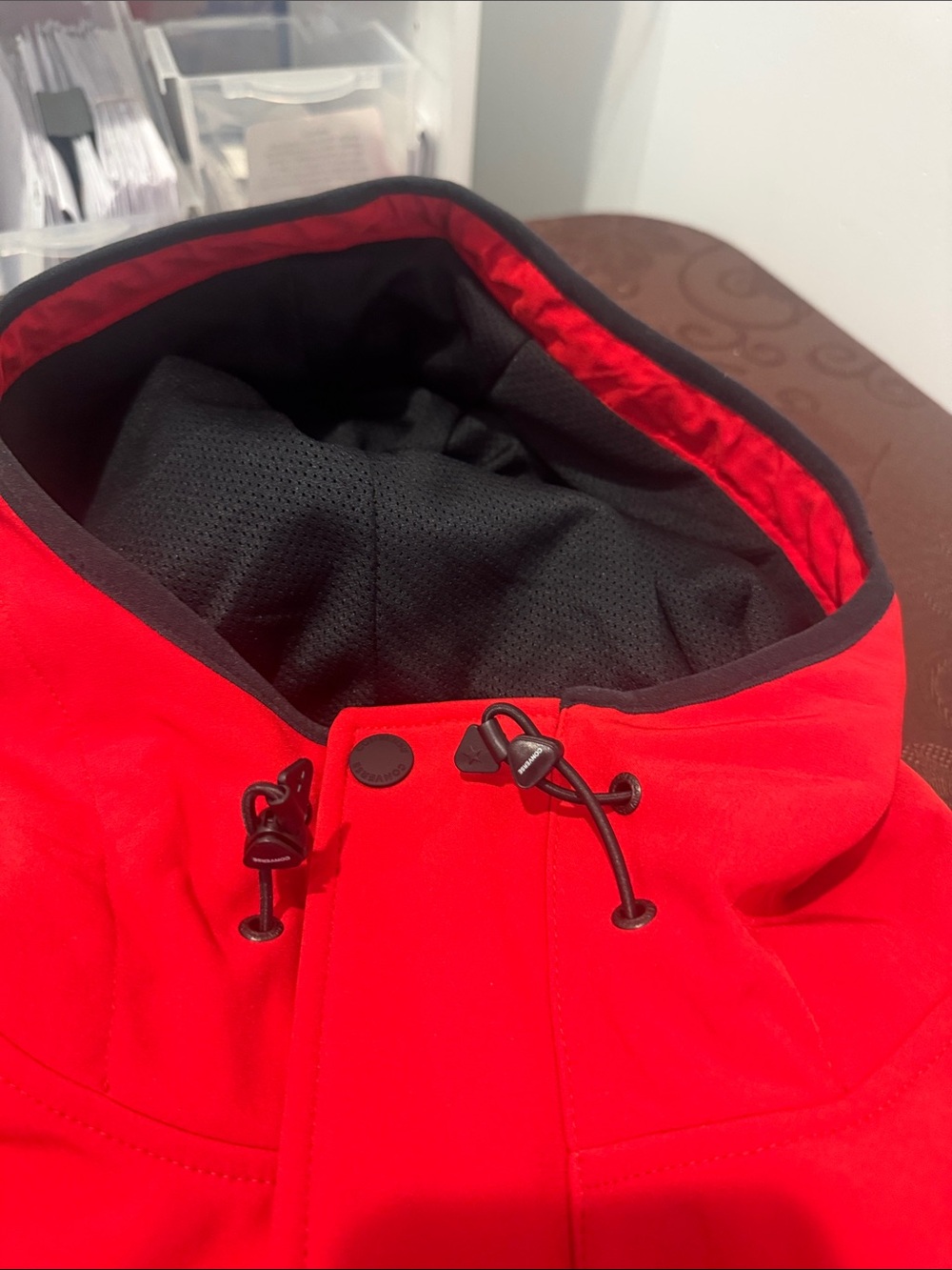 Converse Red Hooded Softshell Jacket. Mens Med - Picture 14 of 16